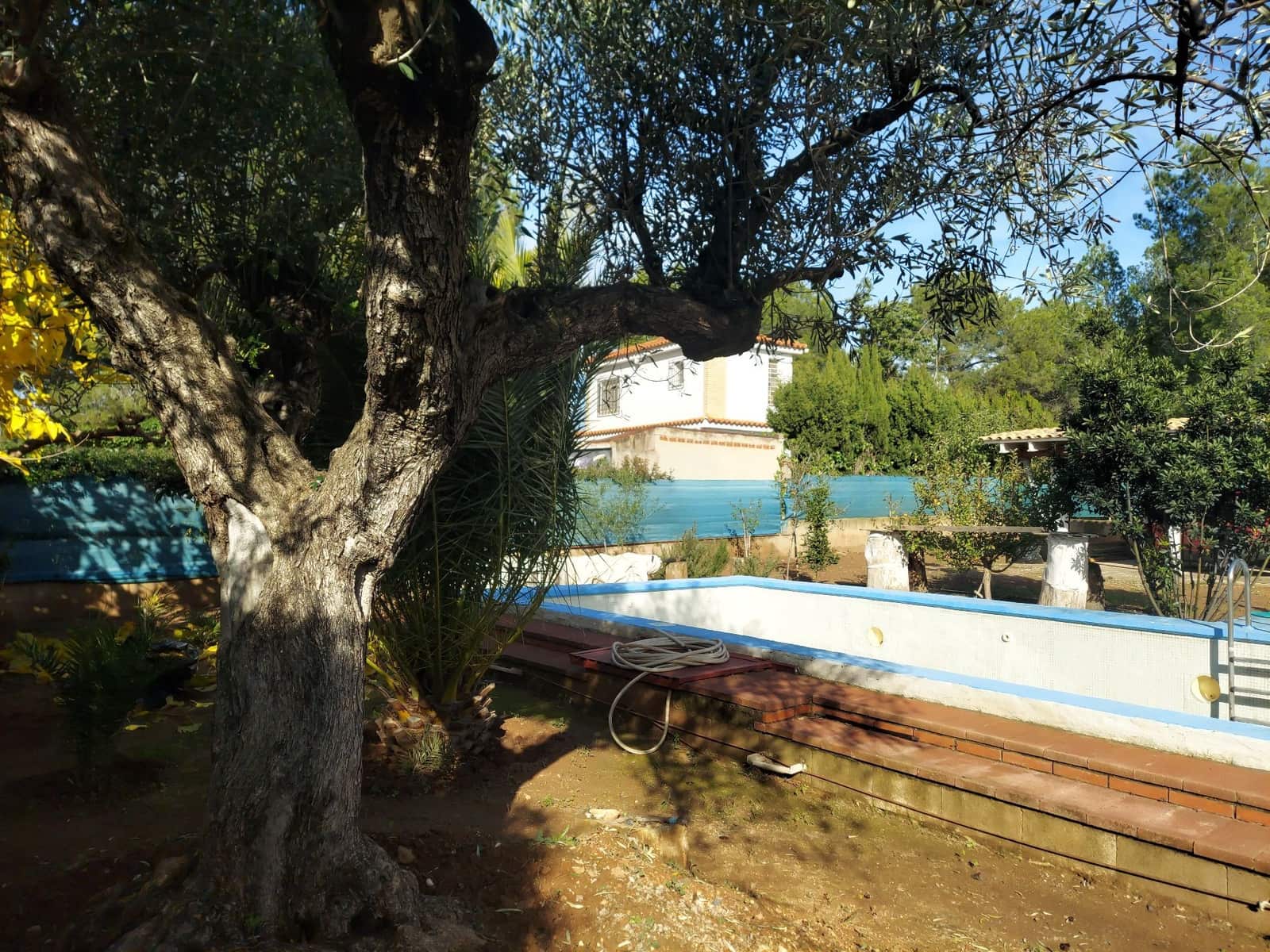 5 bedroom Villa for sale in Olocau with pool garage - € 450,000 (Ref: 9478548)