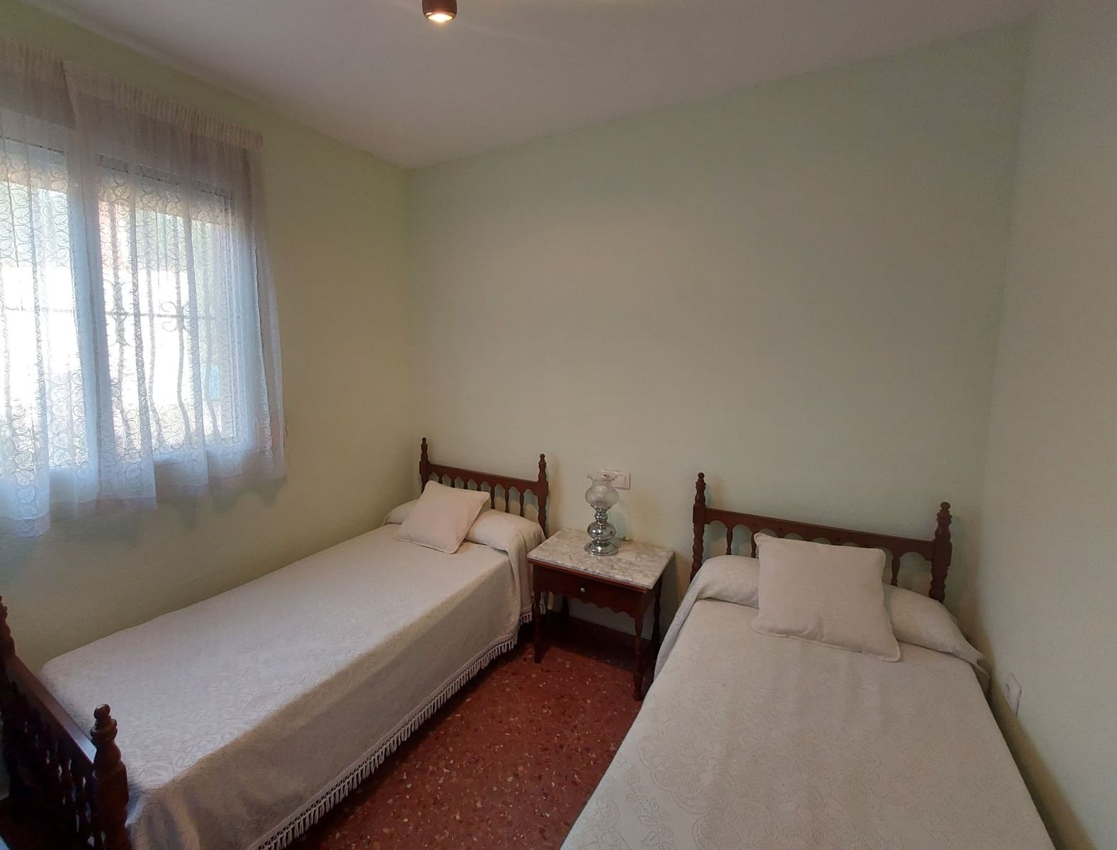 5 bedroom Villa for sale in Olocau with pool garage - € 450,000 (Ref: 9478548)