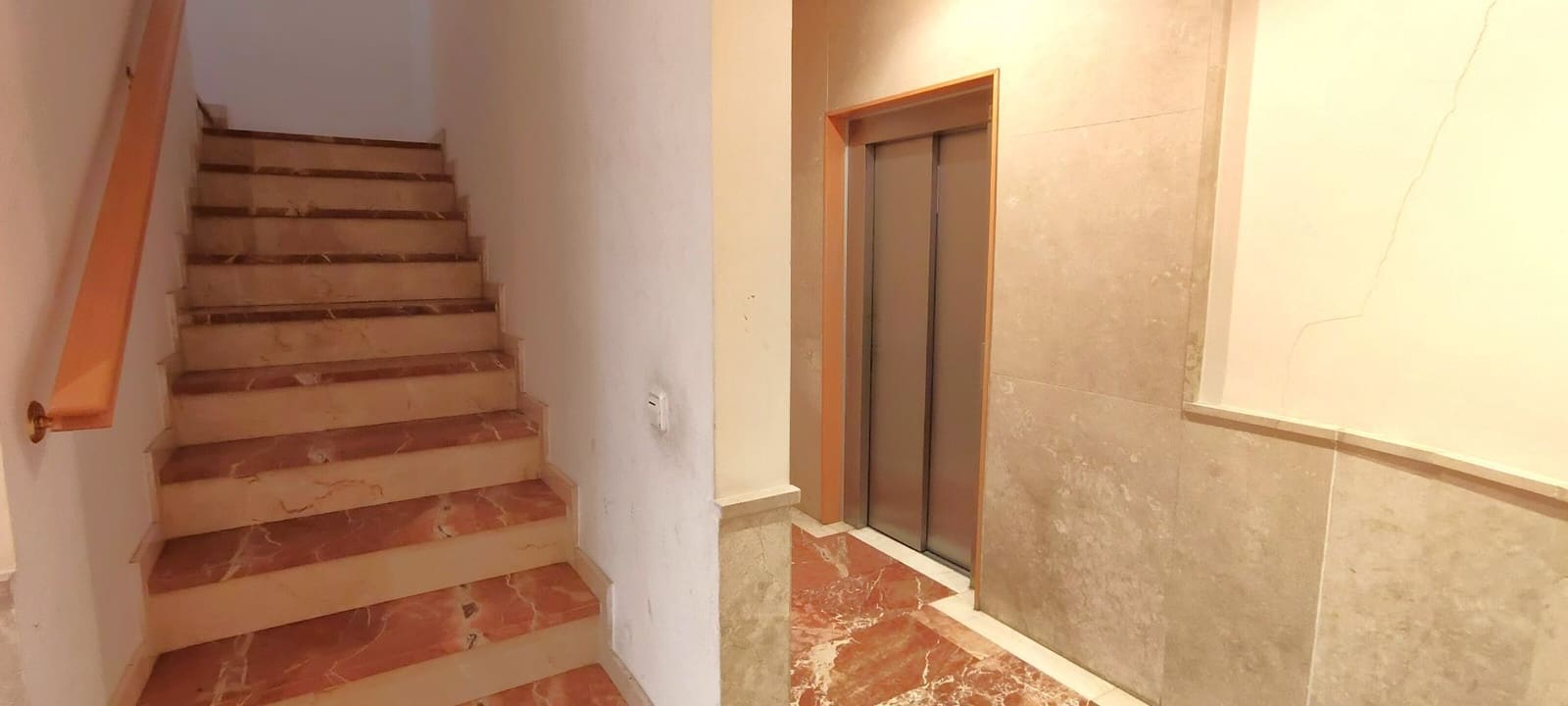 3 Zimmer Penthouse zu verkaufen in Sagunto / Sagunt mit Garage - 460.000 € (Ref: 9529415)