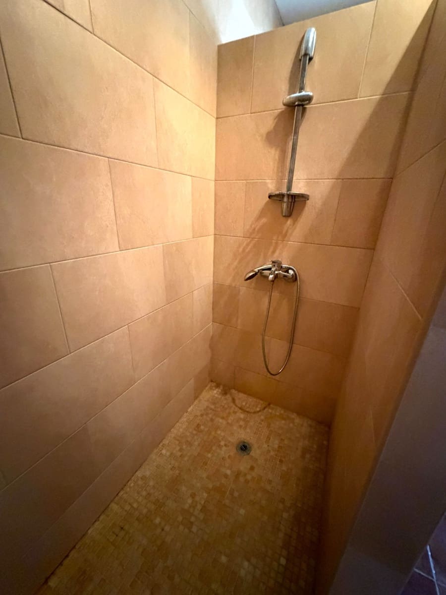 3 bedroom Villa for sale in Pedralba with pool garage - € 210,000 (Ref: 9711075)