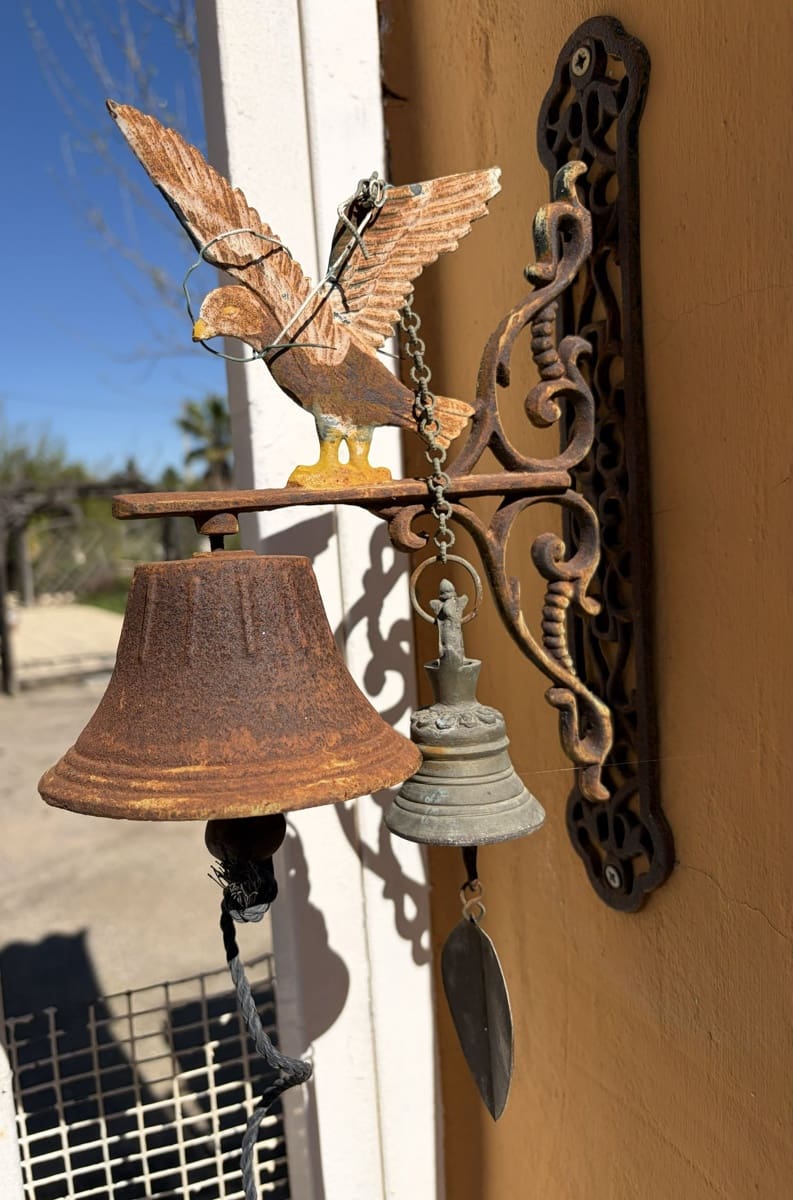 3 bedroom Villa for sale in Pedralba with pool garage - € 210,000 (Ref: 9711075)