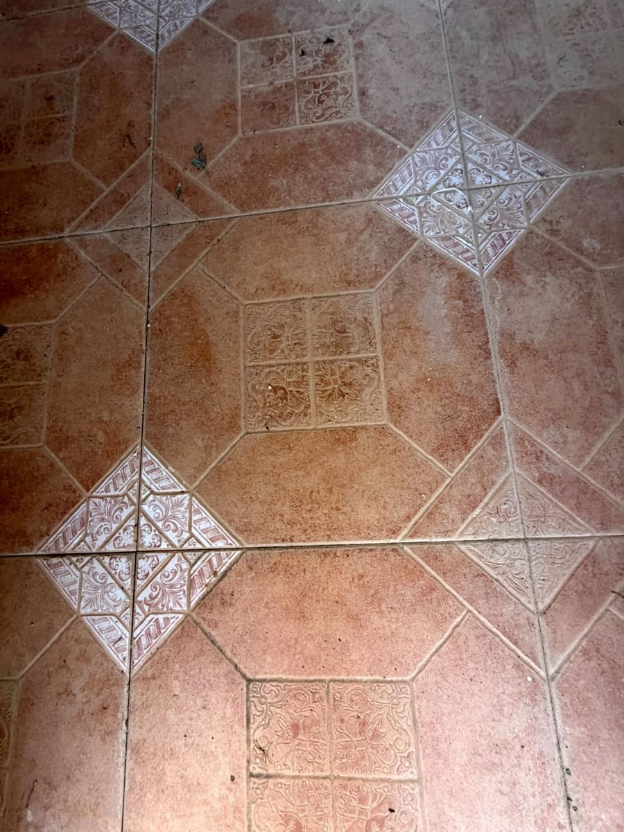 3 bedroom Villa for sale in Pedralba with pool garage - € 210,000 (Ref: 9711075)