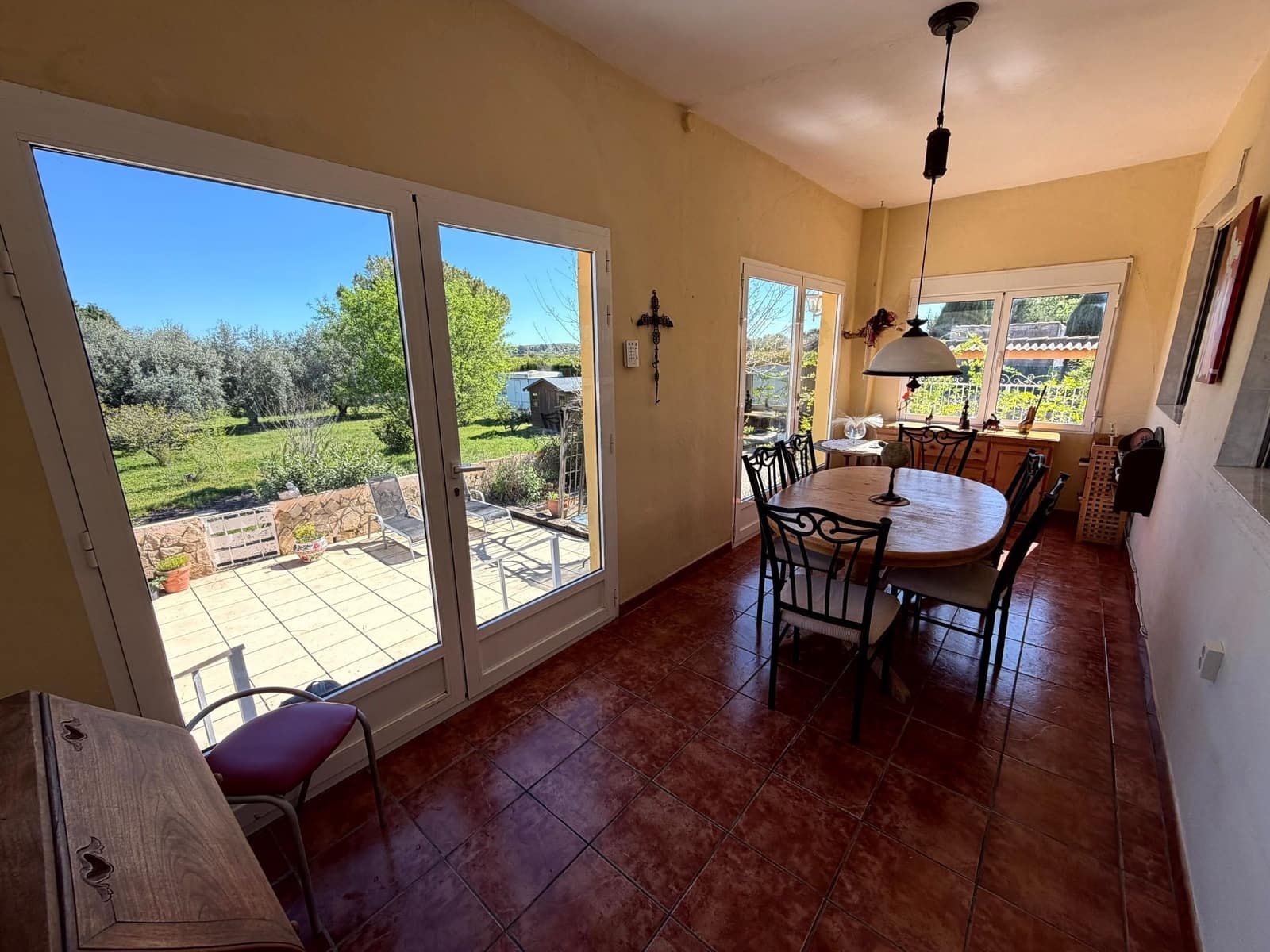 3 bedroom Villa for sale in Pedralba with pool garage - € 210,000 (Ref: 9711075)