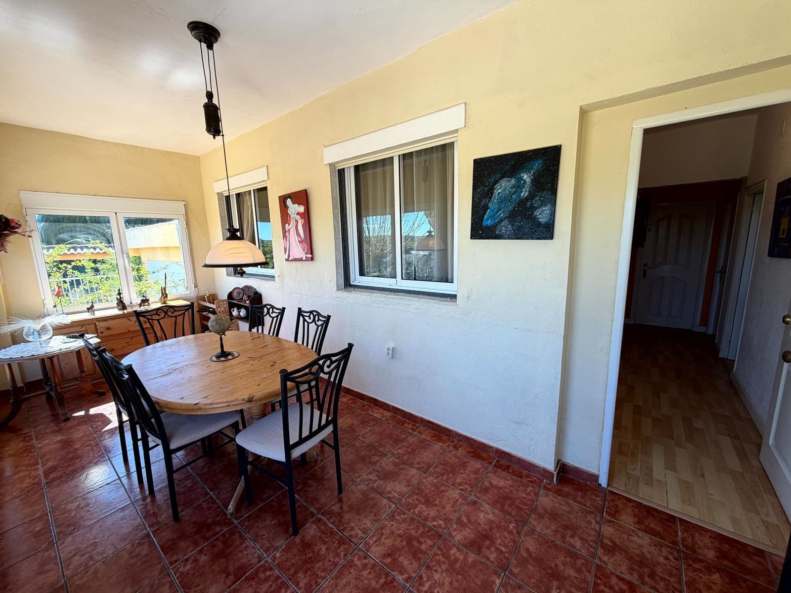 3 bedroom Villa for sale in Pedralba with pool garage - € 210,000 (Ref: 9711075)