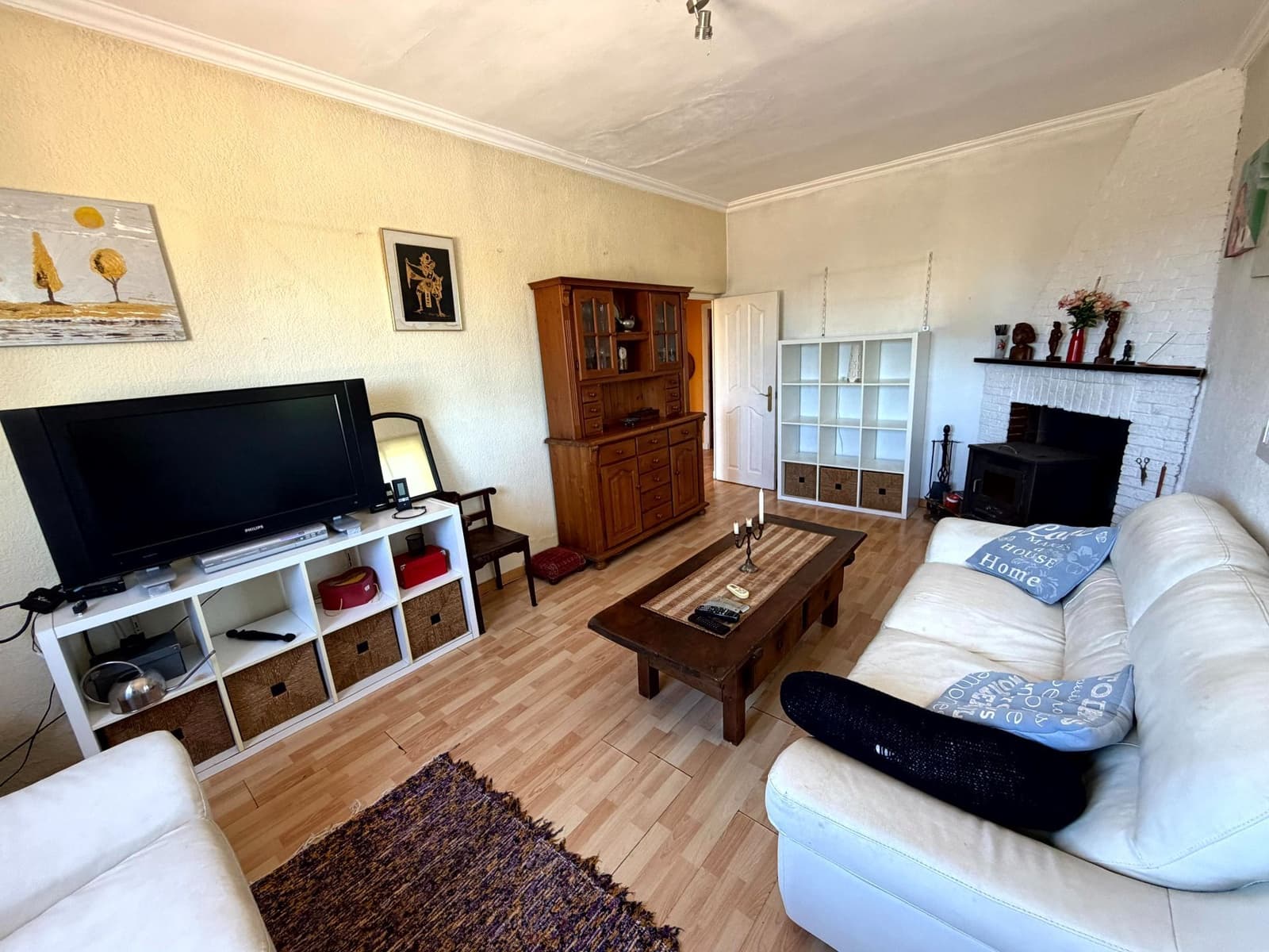 3 bedroom Villa for sale in Pedralba with pool garage - € 210,000 (Ref: 9711075)