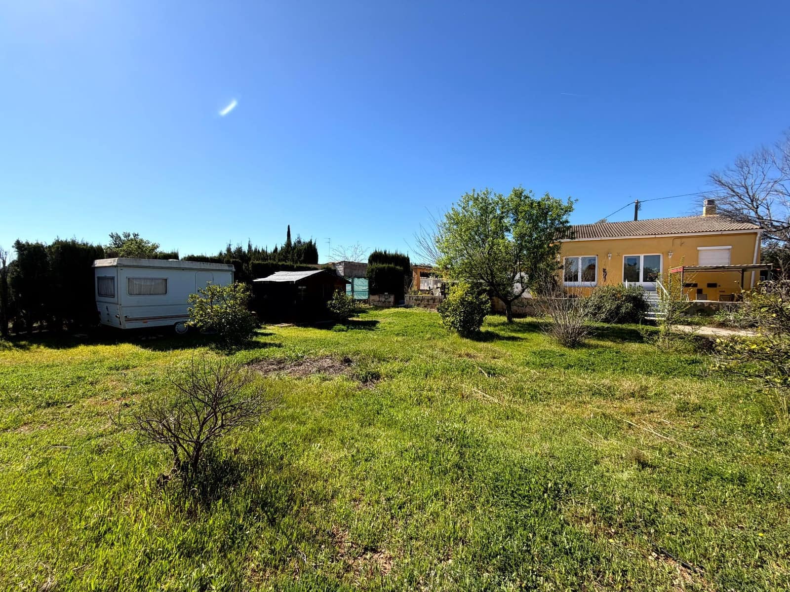 3 bedroom Villa for sale in Pedralba with pool garage - € 210,000 (Ref: 9711075)