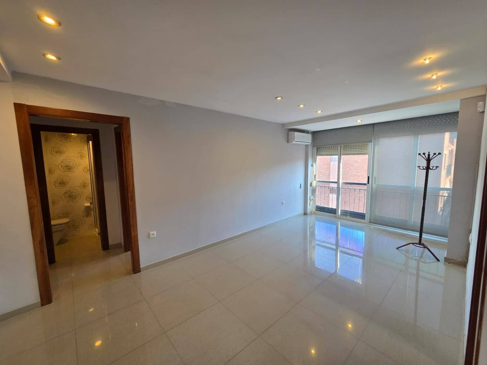 3 makuuhuone Asunto vuokrattavana paikassa Valencia kaupunki mukana 
autotalli - 1 100 € (Ref: 9784064)