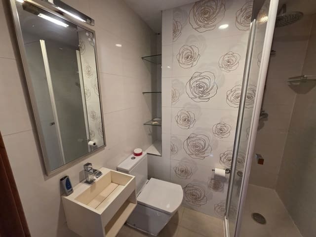 3 makuuhuone Asunto vuokrattavana paikassa Valencia kaupunki mukana 
autotalli - 1 100 € (Ref: 9784064)