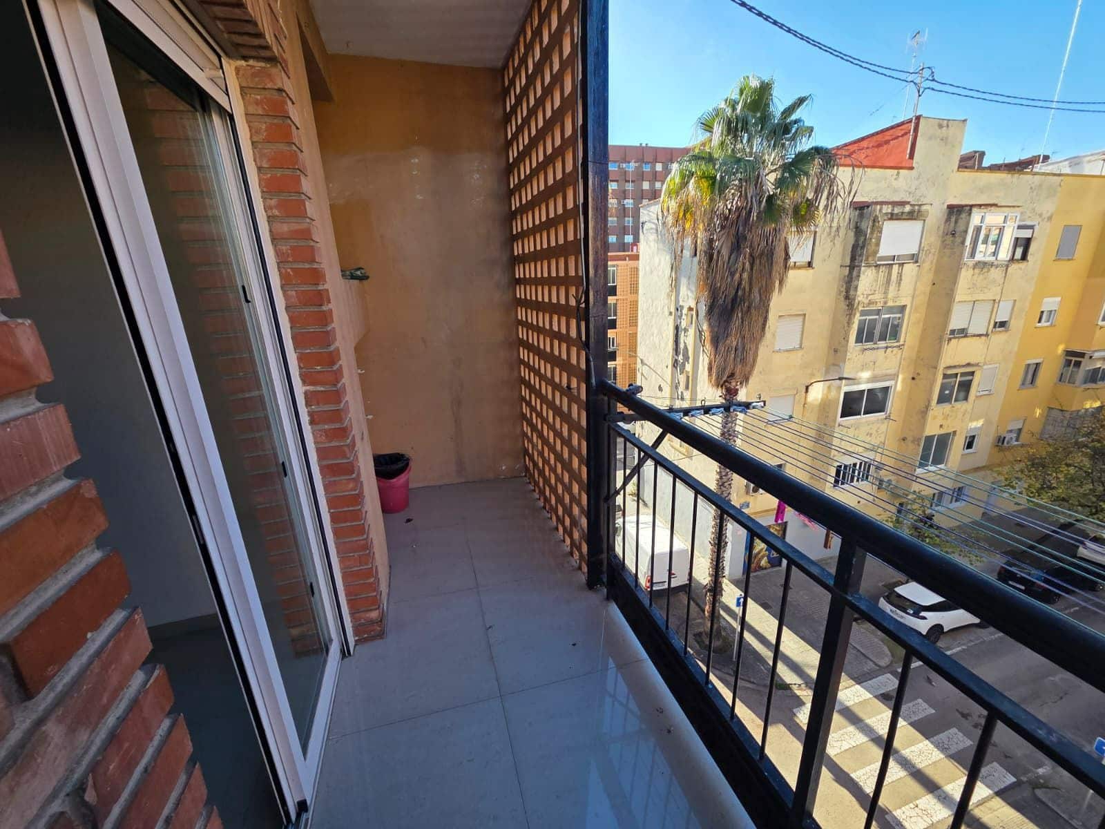 3 makuuhuone Asunto vuokrattavana paikassa Valencia kaupunki mukana 
autotalli - 1 100 € (Ref: 9784064)