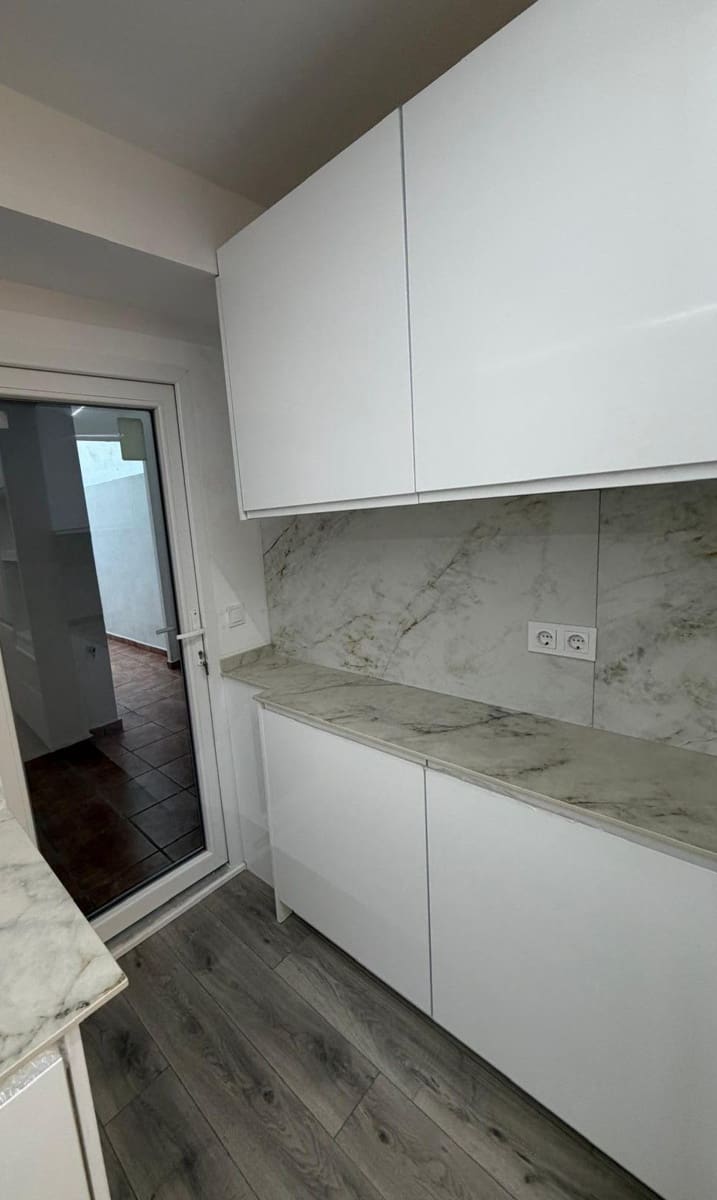 3 Zimmer Wohnung zu verkaufen in Valencia Stadt mit Garage - 398.000 € (Ref: 9806077)