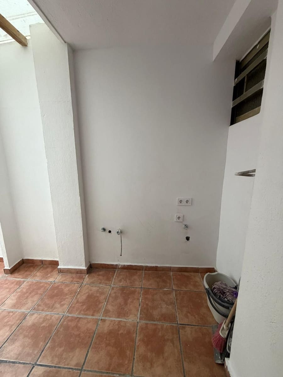 3 Zimmer Wohnung zu verkaufen in Valencia Stadt mit Garage - 398.000 € (Ref: 9806077)