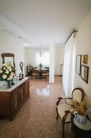 3 quarto Penthouse para arrendar em Sagunto / Sagunt com garagem - 1 600 € (Ref: 9902789)