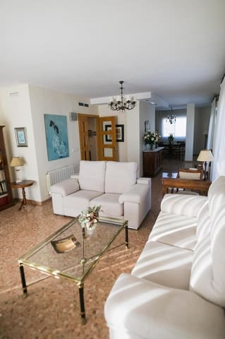 3 quarto Penthouse para arrendar em Sagunto / Sagunt com garagem - 1 600 € (Ref: 9902789)