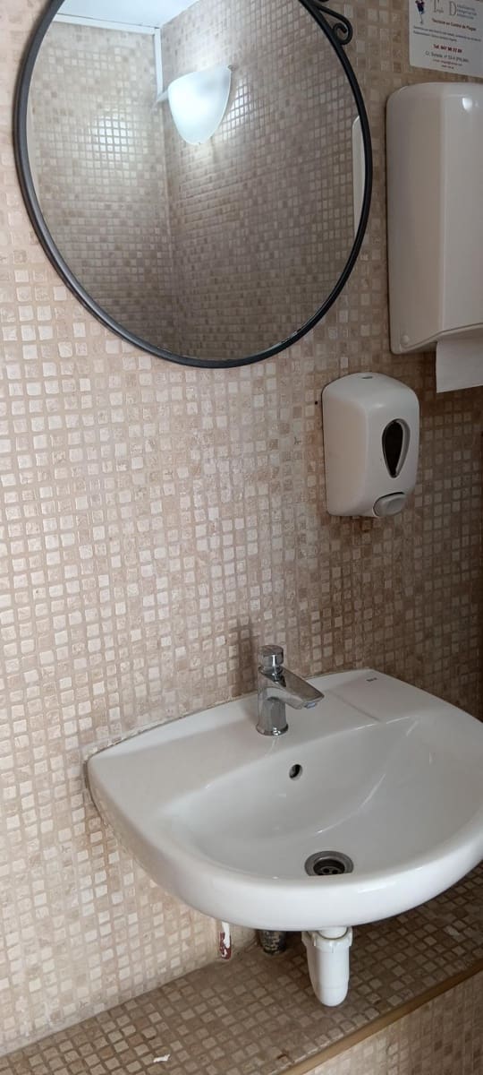 Komercyjne do wynajęcia w Alcudia z garażem - 3 400 € (Ref: 10028894)