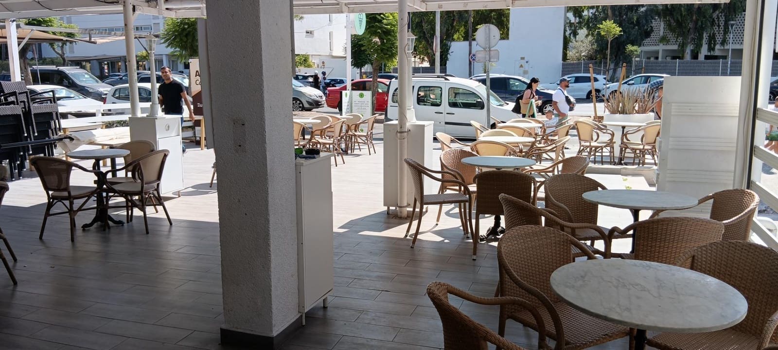 Komercyjne do wynajęcia w Alcudia z garażem - 3 400 € (Ref: 10028894)