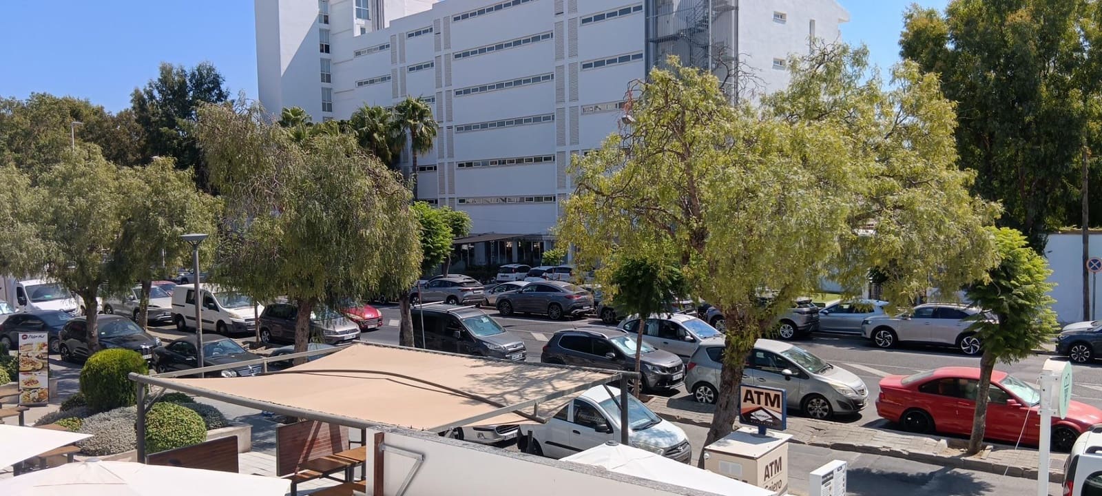 Komercyjne do wynajęcia w Alcudia z garażem - 3 400 € (Ref: 10028894)