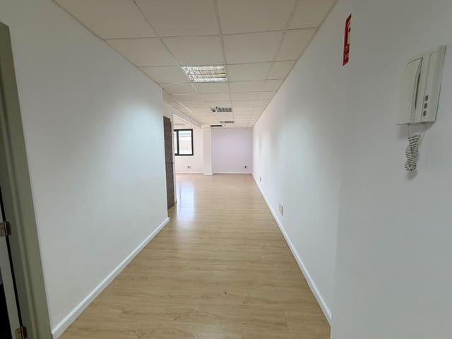 Ufficio da affittare in Palma de Mallorca con garage - 1.990 € (Rif: 10041145)