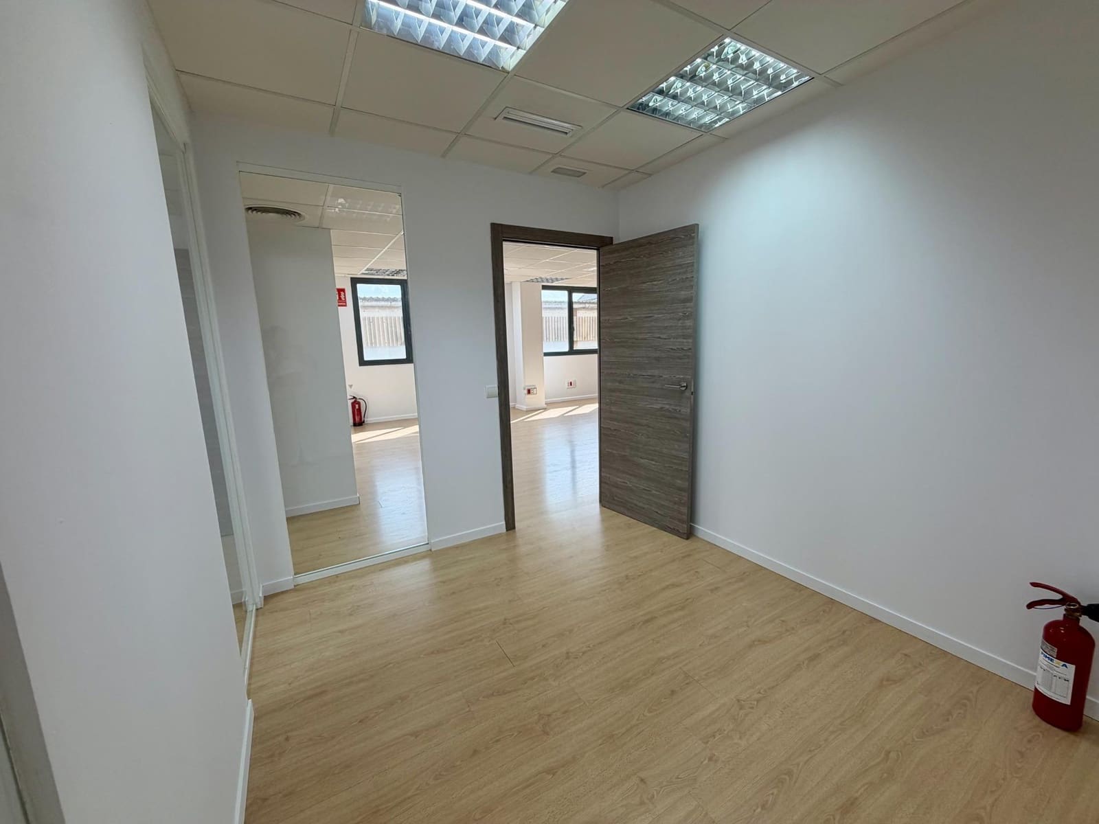 Escritório para arrendar em Palma de Mallorca com garagem - 1 990 € (Ref: 10041145)