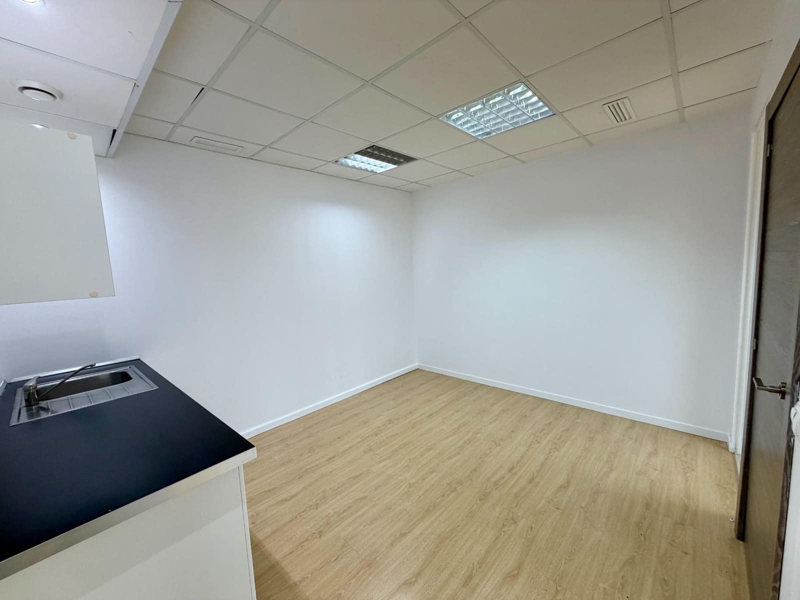 Escritório para arrendar em Palma de Mallorca com garagem - 1 990 € (Ref: 10041145)