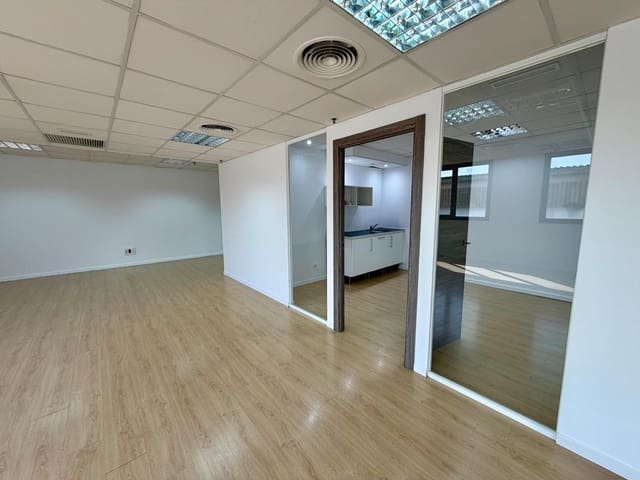 Ufficio da affittare in Palma de Mallorca con garage - 1.990 € (Rif: 10041145)