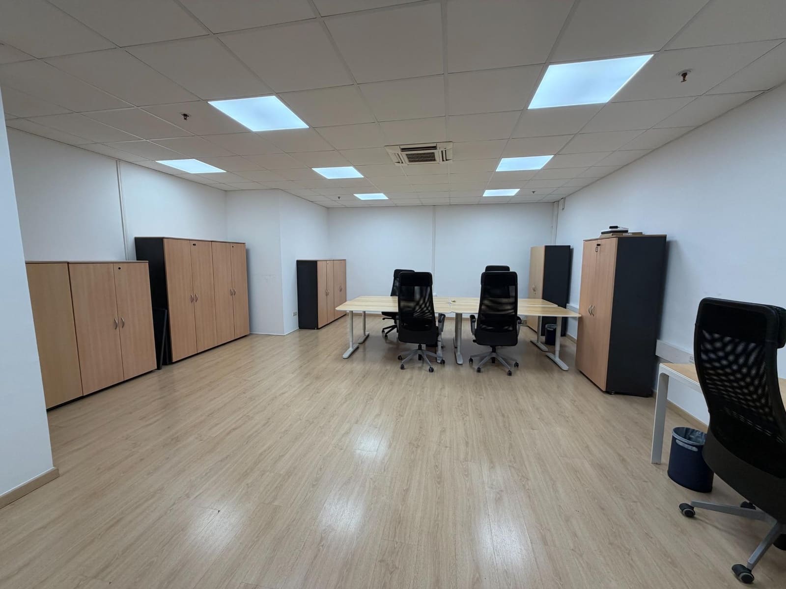 Kantoor te huur in Palma de Mallorca - € 810 (Ref: 10041147)