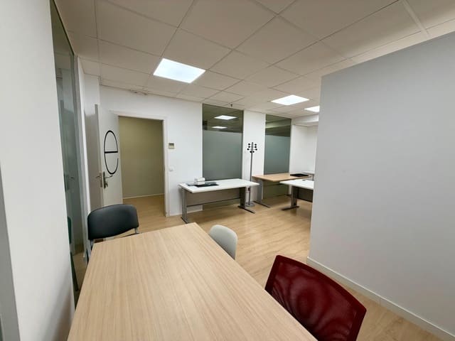 Büro zu vermieten in Palma de Mallorca - 510 € (Ref: 10043039)