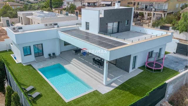 5 makuuhuone Huvila myytävänä paikassa Sa Cabaneta / La Cabaneta, Marratxí mukana uima-altaan 
autotalli - 3 600 000 € (Ref: 9107482)