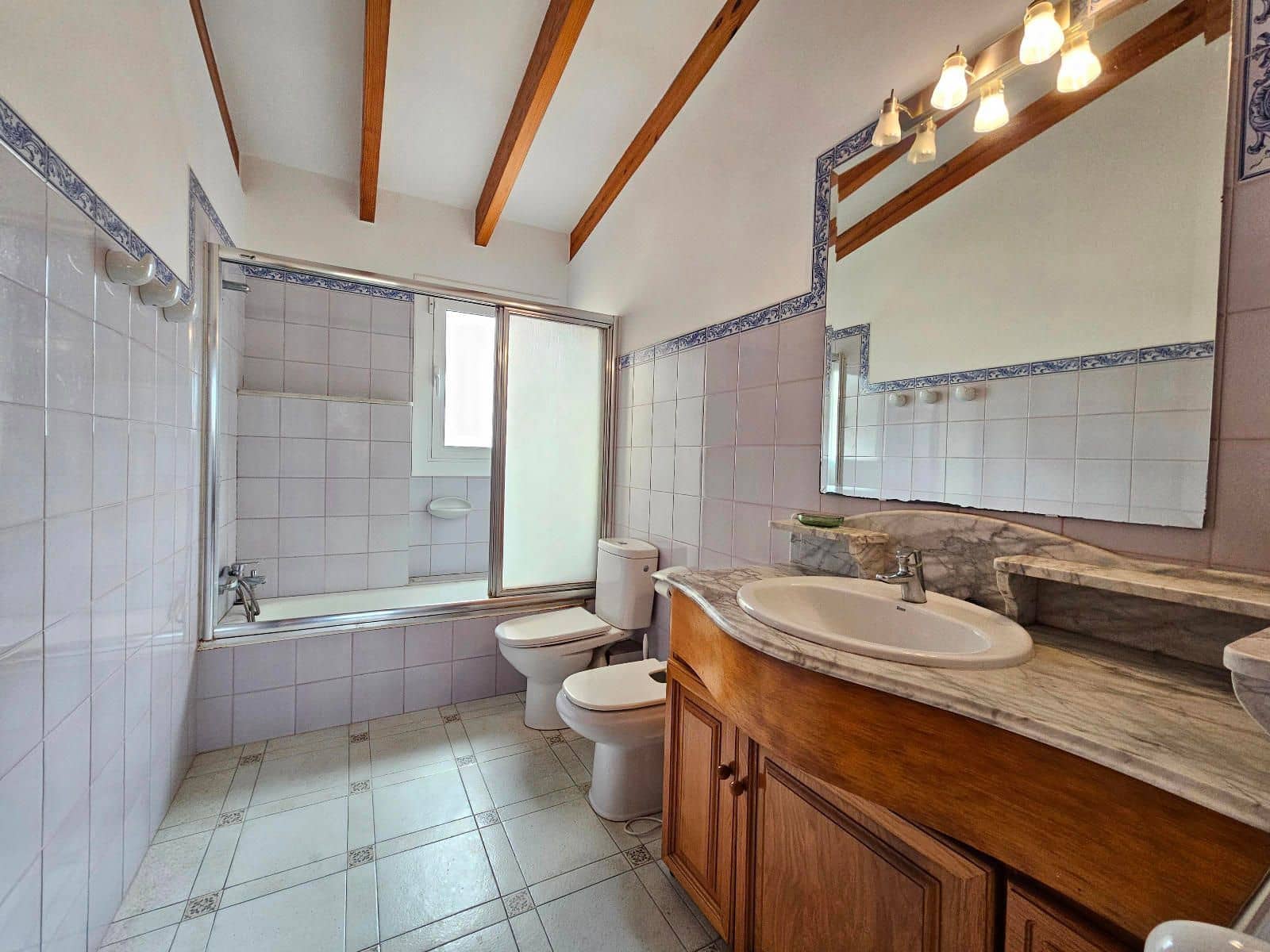 5 soveværelse Villa til salg i Campanet med swimmingpool garage - € 850.000 (Ref: 9352089)