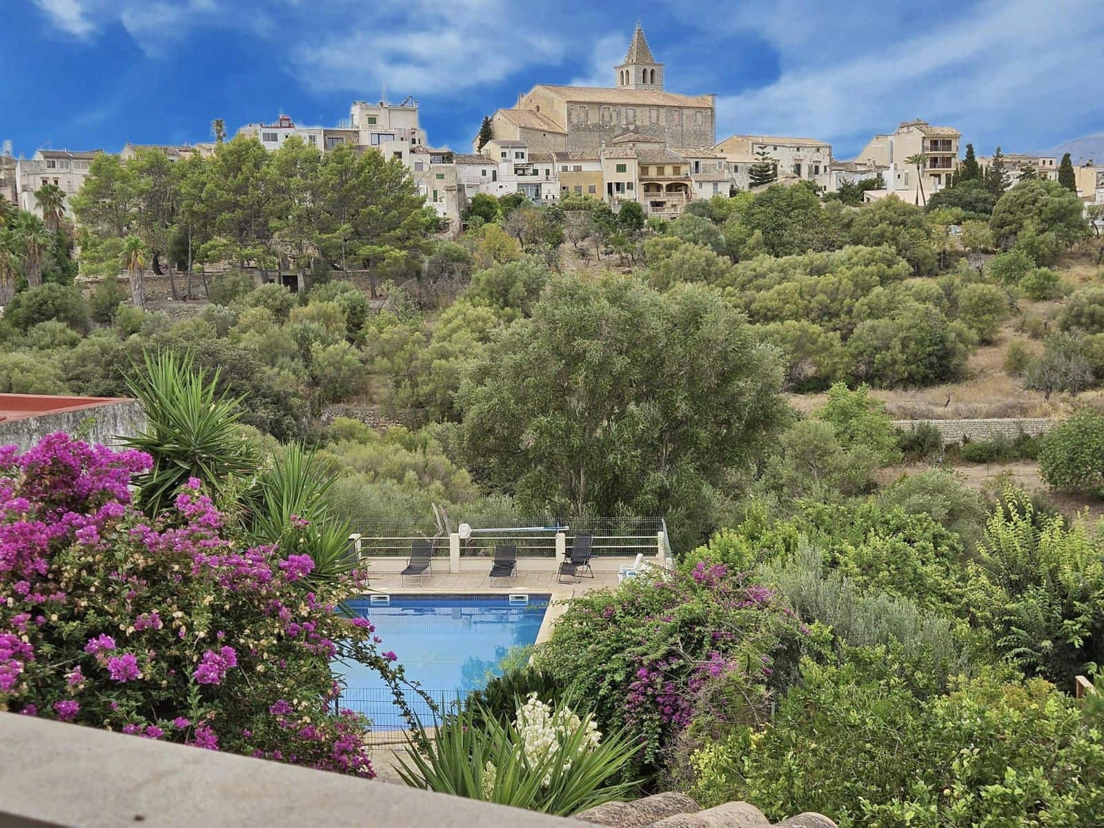 5 soveværelse Villa til salg i Campanet med swimmingpool garage - € 850.000 (Ref: 9352089)