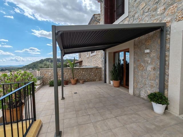 4 quarto Moradia em Banda para venda em Mancor de la Vall com piscina garagem - 879 999 € (Ref: 9352091)
