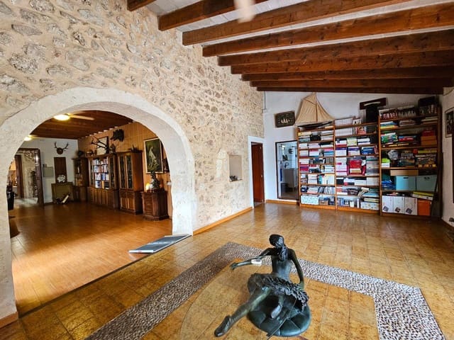 7 sypialnia Willa na sprzedaż w Lloret de Vista Alegre z basenem - 3 800 000 € (Ref: 9352092)