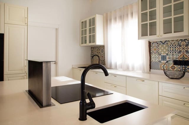 4 soverom Villa til salgs i Campos med svømmebasseng garasje - € 2 250 000 (Ref: 9353590)