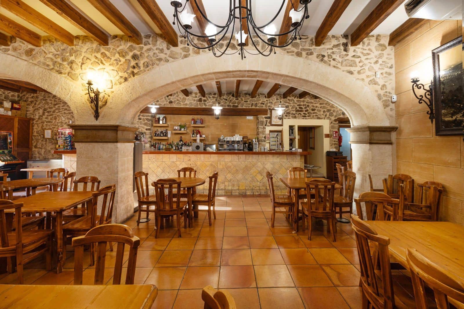 Commercieel te koop in Biniamar - € 650.000 (Ref: 9353591)