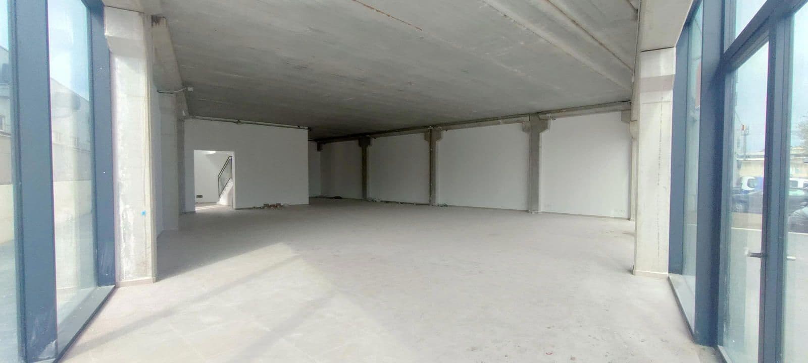 Yritys myytävänä paikassa Poblacion de Arroyo - 6 000 € (Ref: 9353592)