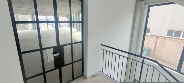 Business for sale in Población de Arroyo - € 6,000 (Ref: 9353592)