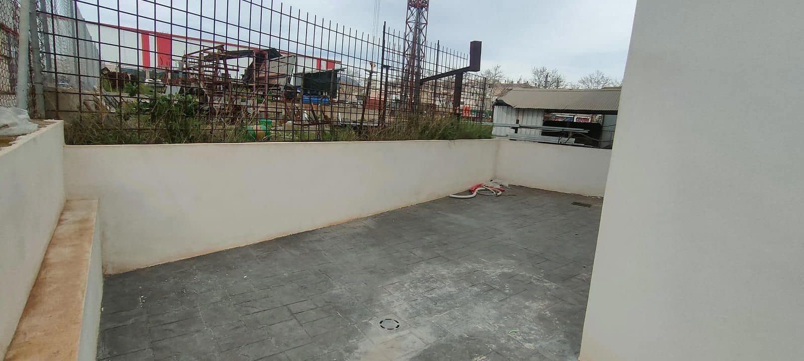 Yritys myytävänä paikassa Poblacion de Arroyo - 6 000 € (Ref: 9353592)