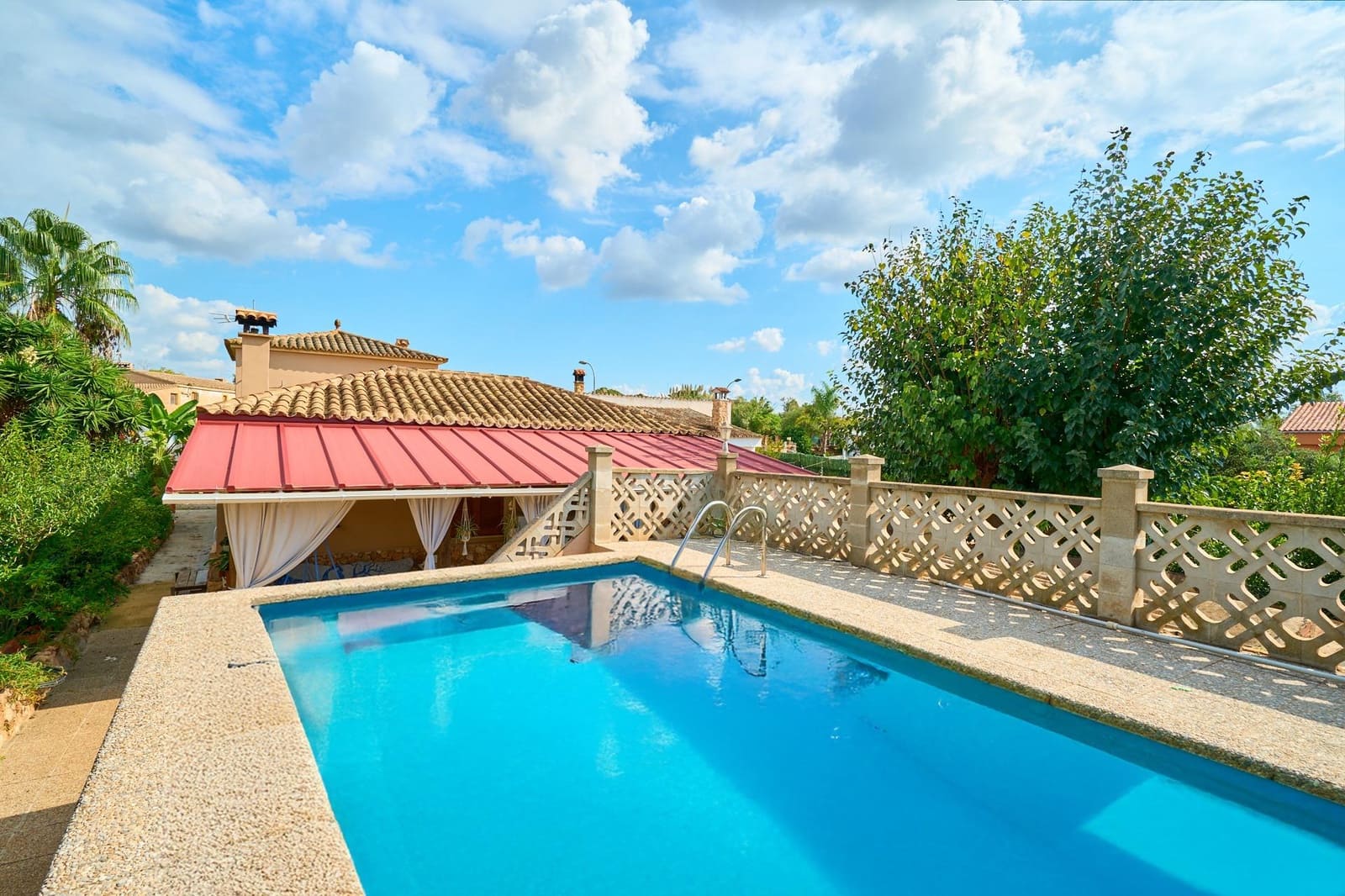3 soverom Villa til salgs i Es Garrovers med svømmebasseng - € 650 000 (Ref: 9355813)