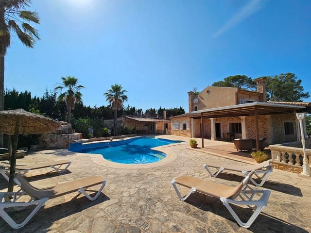 6 sypialnia Willa na sprzedaż w Lloret de Vista Alegre z basenem garażem - 1 950 000 € (Ref: 9355816)