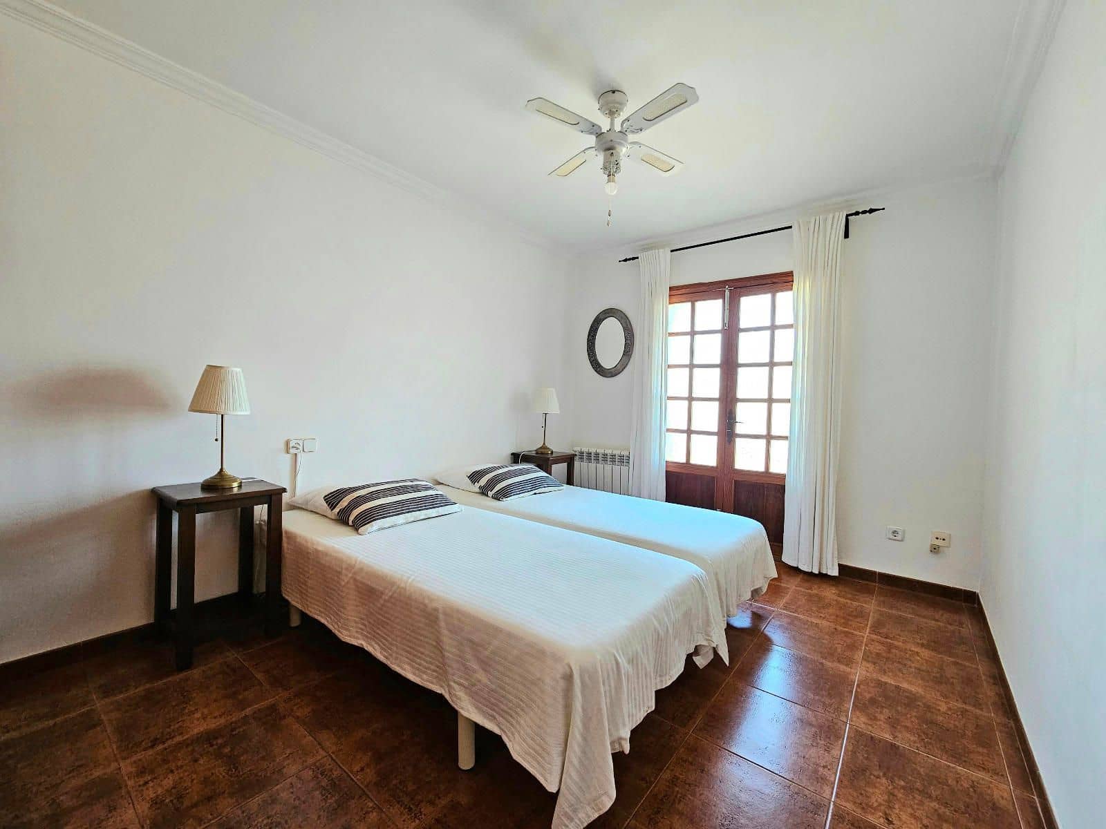 6 soveværelse Villa til salg i Lloret de Vista Alegre med swimmingpool garage - € 1.890.000 (Ref: 9355816)