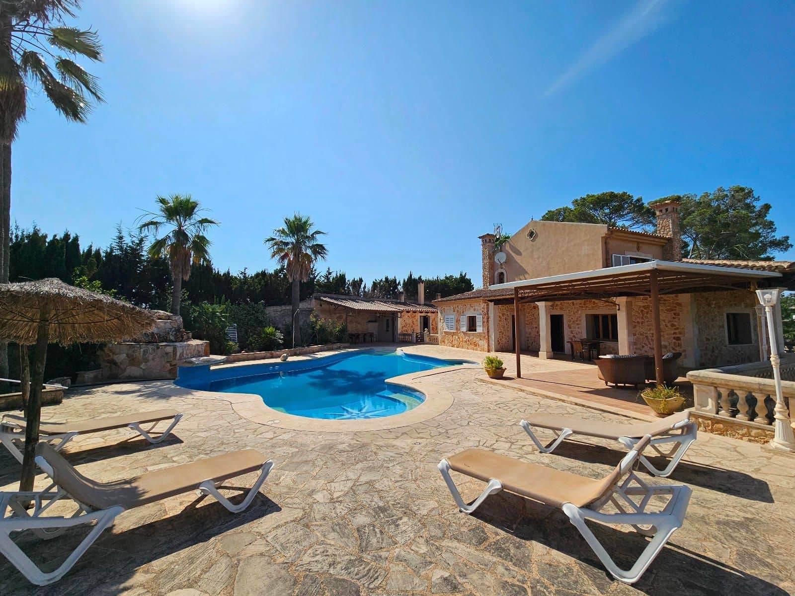 6 soveværelse Villa til salg i Lloret de Vista Alegre med swimmingpool garage - € 1.890.000 (Ref: 9355816)