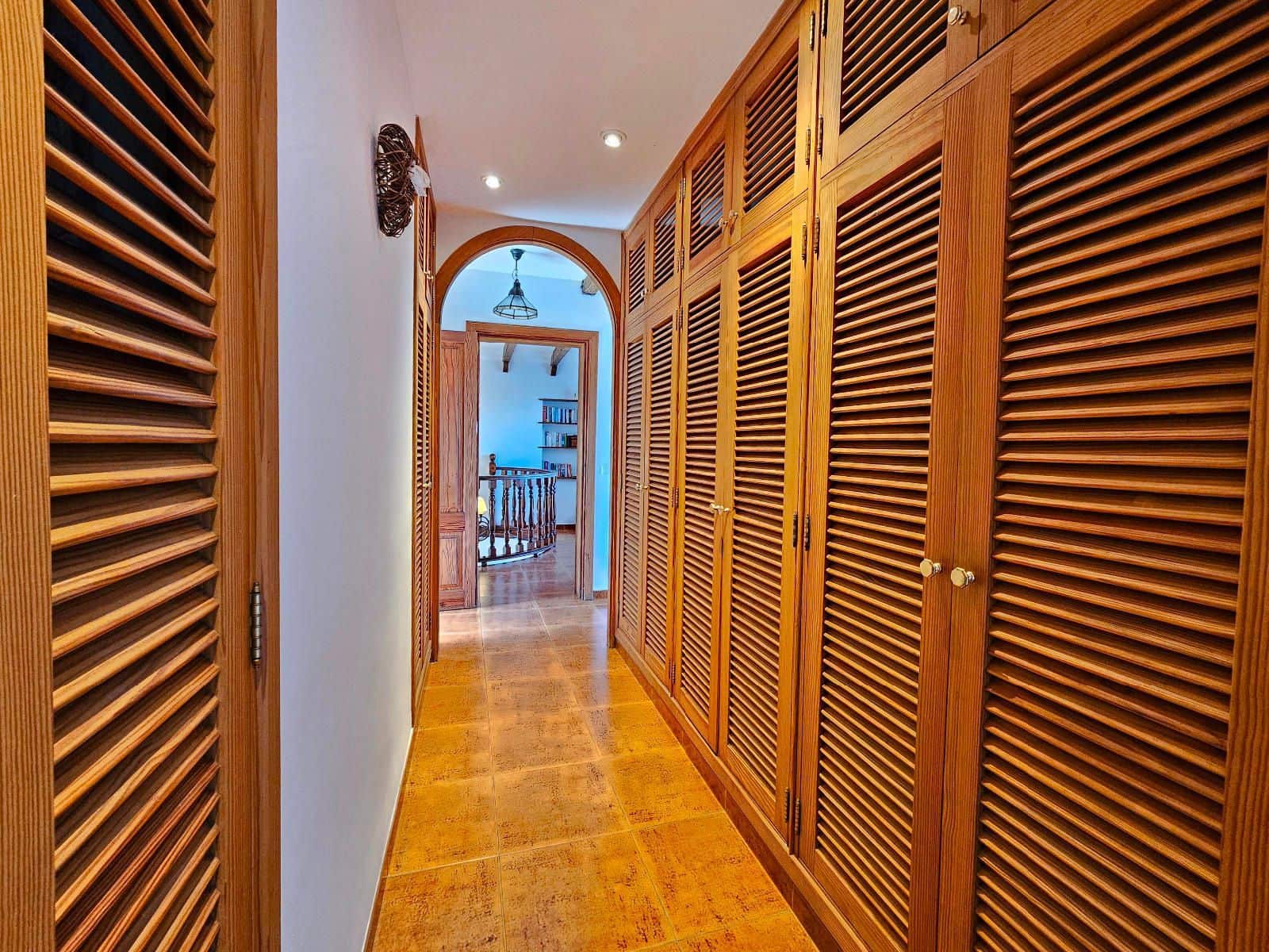 6 soveværelse Villa til salg i Lloret de Vista Alegre med swimmingpool garage - € 1.890.000 (Ref: 9355816)