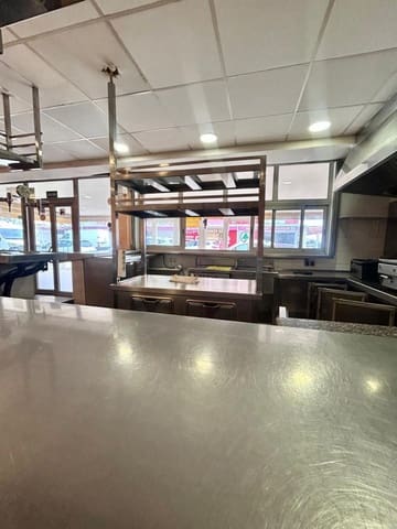 Lägenhet till salu i Puerto de Alcudia, Alcúdia - 497 000 € (Ref: 9359551)