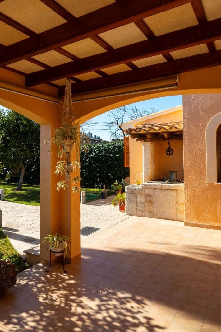 4 soverom Villa til salgs i Inca med garasje - € 875 000 (Ref: 9359556)