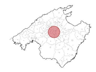 3 sypialnia Willa na sprzedaż w Costitx z basenem garażem - 1 290 000 € (Ref: 9359559)