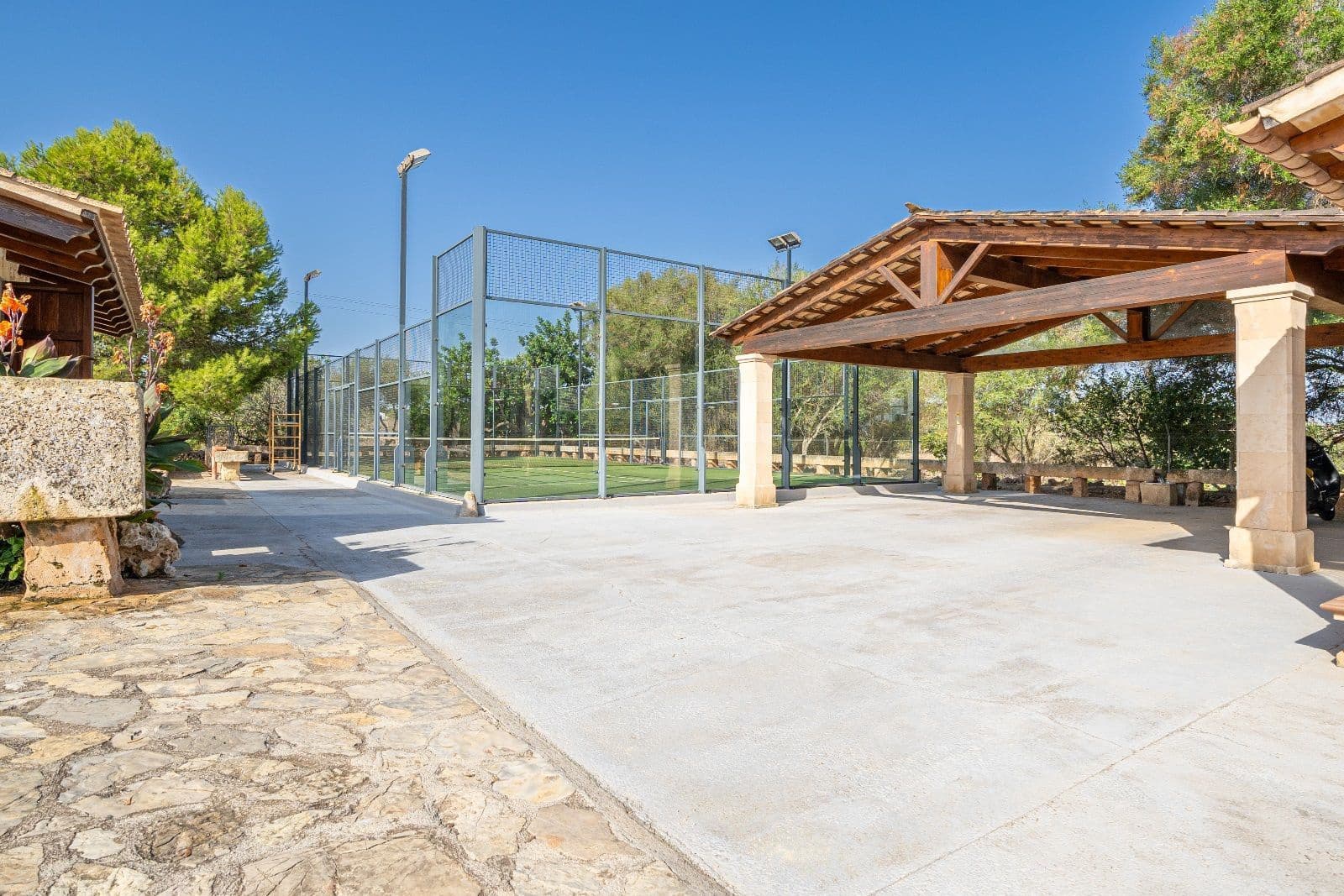 4 soveværelse Villa til salg i Ca'n Picafort med swimmingpool garage - € 1.999.900 (Ref: 9359561)