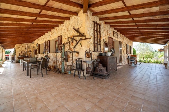 4 soveværelse Villa til salg i Ca'n Picafort, Santa Margalida med swimmingpool garage - € 1.999.900 (Ref: 9359561)