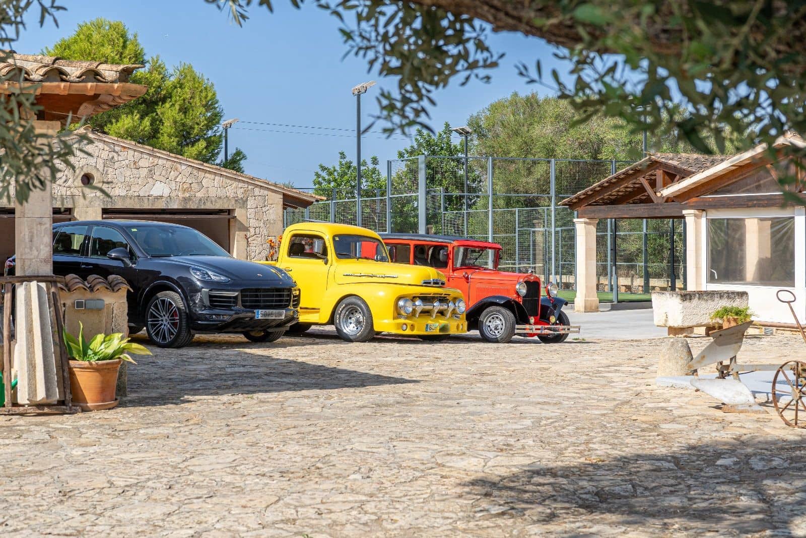 4 soveværelse Villa til salg i Ca'n Picafort med swimmingpool garage - € 1.999.900 (Ref: 9359561)