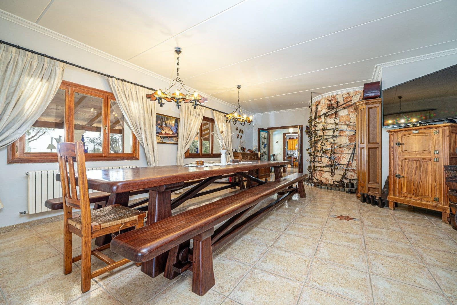 4 soveværelse Villa til salg i Ca'n Picafort med swimmingpool garage - € 1.999.900 (Ref: 9359561)