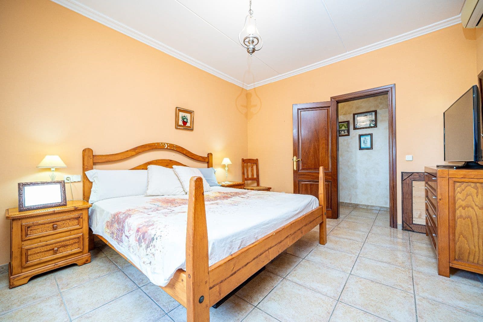 4 makuuhuone Huvila myytävänä paikassa Ca'n Picafort mukana uima-altaan 
autotalli - 1 999 900 € (Ref: 9359561)