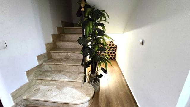 3 sypialnia Dom szeregowy na sprzedaż w Lloseta - 430 000 € (Ref: 9359563)